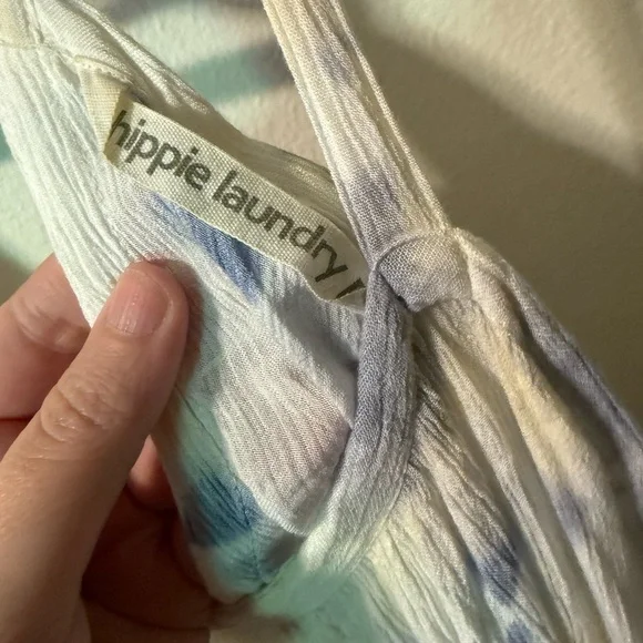 Hippie Laundry Cream and Blue Tie-Dye Top - Picture 5 of 6